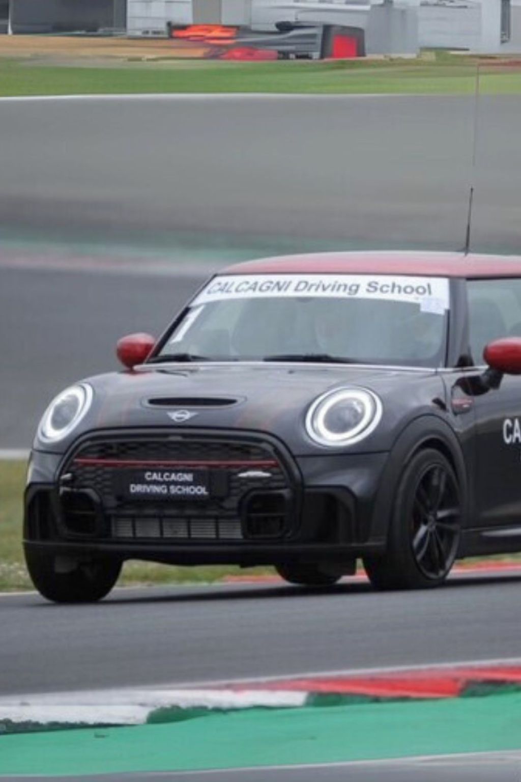 guida-sportiva-vallelunga-vettura-mini-jcw-pacchetto-di-3-turni-da-25-minuti